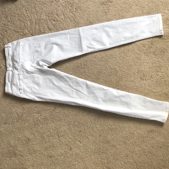 Zara White Denim jeans - Picture 7 of 7
